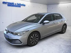 Silber Gebraucht 2021 VW Golf VIII Active Limousine | 16.980 € (Fairer Preis)