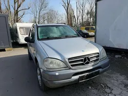 Silber Gebraucht 1999 Mercedes ML320 SUV | 1.400 € (Superpreis)