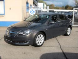 Grau Gebraucht 2015 Opel Insignia Edition Limousine | 7.299 € (Fairer Preis)
