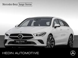 Weiß Gebraucht 2020 Mercedes CLA200 Kombi | 23.890 € (Fairer Preis)