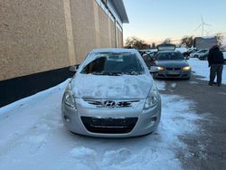 Gebraucht 2012 Hyundai i20 Classic Limousine | 1.790 € (Fairer Preis)