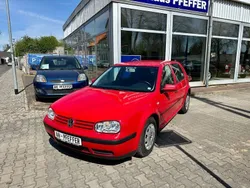 Rot Gebraucht 2001 VW Golf IV Edition Limousine | 2.990 € (Teuer)