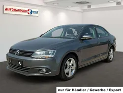 Grau Gebraucht 2011 VW Jetta Limousine | 2.899 € (Superpreis)