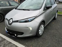 Silber Gebraucht 2017 Renault Zoe Life Kleinwagen | 5.750 € (Guter Preis)