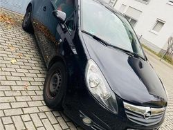 Schwarz Gebraucht 2010 Opel Corsa Kleinwagen | 1.000 €