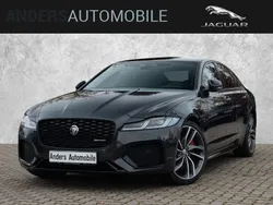 Grau Gebraucht 2024 Jaguar XF R-Dynamic Limousine | 47.885 €