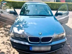 Blau Gebraucht 2004 BMW 320 Kombi | 1.700 € (Guter Preis)