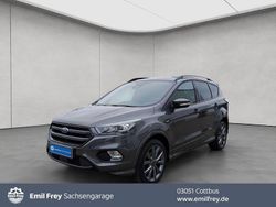 Grau Gebraucht 2019 Ford Kuga ST-Line SUV | 18.440 € (Etwas zu teuer)