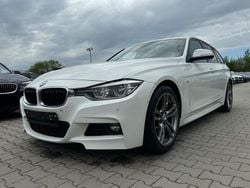 Weiß Gebraucht 2016 BMW 318 M Sport Kombi | 8.999 € (Guter Preis)