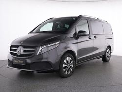 Grau Gebraucht 2024 Mercedes V300 Van / Kleinbus | 71.985 € (Superpreis)