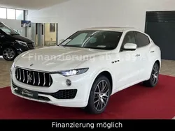 Andere Gebraucht 2016 Maserati Levante GranLusso SUV | 35.000 €