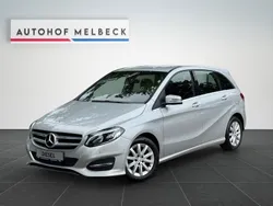 Silber Gebraucht 2015 Mercedes B180 Van / Kleinbus | 8.990 € (Fairer Preis)