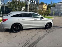 Grau Gebraucht 2015 Mercedes CLA200 Shooting Brake Kombi | 10.500 € (Fairer Preis)