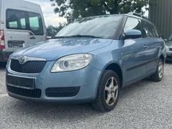 Grau Gebraucht 2010 Skoda Fabia Ambiente Kombi | 980 € (Fairer Preis)
