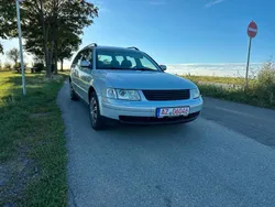 Silber Gebraucht 1999 VW Passat Highline Kombi | 2.200 € (Fairer Preis)