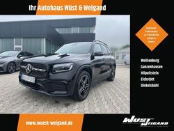 Schwarz Gebraucht 2025 Mercedes GLB200 AMG SUV | 47.900 € (Teuer)