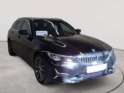 Schwarz uni Gebraucht 2020 BMW 320 Luxury Line Kombi | 21.490 € (Guter Preis)