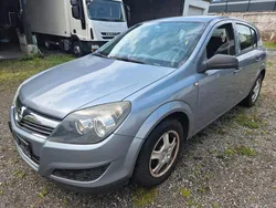 Silber Gebraucht 2009 Opel Astra Limousine | 1.150 € (Superpreis)