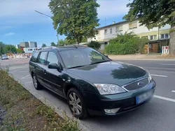 Grün Gebraucht 2005 Ford Mondeo Kombi | 1.450 € (Guter Preis)