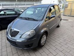 Grau Gebraucht 2008 Lancia Musa Van / Kleinbus | 1.999 € (Fairer Preis)