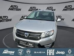 Grau Gebraucht 2014 Dacia Sandero Prestige SUV | 6.999 € (Etwas zu teuer)