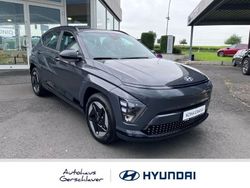 Grau Gebraucht 2024 Hyundai Kona Advantage SUV | 28.990 € (Etwas zu teuer)