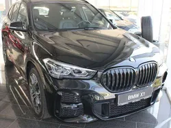 Black sapphire metallic Gebraucht 2021 BMW X1 M Sport SUV | 35.990 € (Etwas zu teuer)