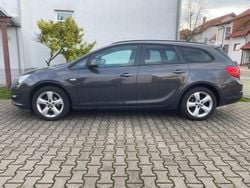 Grau Gebraucht 2016 Opel Astra Style Kombi | 3.750 € (Guter Preis)