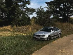 Silber Gebraucht 2002 BMW 318 Coupé | 4.000 € (Fairer Preis)
