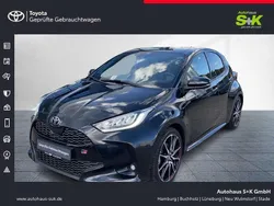 Schwarz Gebraucht 2022 Toyota Yaris Sport Kleinwagen | 21.880 € (Guter Preis)