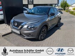 Grau Gebraucht 2025 Nissan Juke SUV | 24.598 € (Etwas zu teuer)
