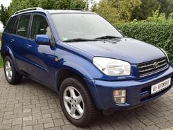 Blau Gebraucht 2002 Toyota RAV4 SUV | 4.200 € (Teuer)