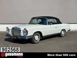 Papyrusweiß Gebraucht 1970 Mercedes W111 SE Cabrio | 549.000 €