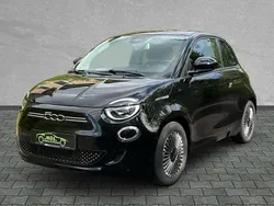Colore esterno (onyx schwarz) Gebraucht 2023 Fiat 500e Icon Kleinwagen | 13.980 € (Guter Preis)