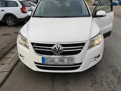 Weiß Gebraucht 2010 VW Tiguan SUV | 7.990 € (Etwas zu teuer)