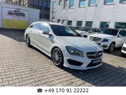 Weiß Gebraucht 2016 Mercedes CLA180 Shooting Brake Kombi | 16.990 € (Fairer Preis)