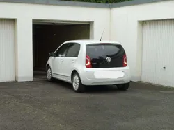 Weiß Gebraucht 2013 VW up! Kleinwagen | 6.500 € (Fairer Preis)