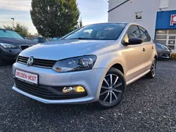 Silber Gebraucht 2015 VW Polo Trendline Limousine | 5.999 € (Fairer Preis)