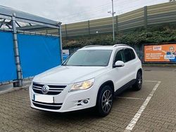 Weiß Gebraucht 2010 VW Tiguan SUV | 10.000 € (Etwas zu teuer)