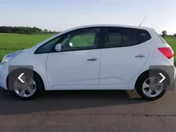 Weiß Gebraucht 2014 Kia Venga Platinum Edition Kleinwagen | 6.300 € (Superpreis)
