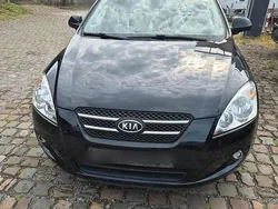Schwarz Gebraucht 2009 Kia Ceed Kombi | 1.850 € (Superpreis)