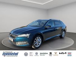 Lava blau metallic Gebraucht 2022 Skoda Superb Style Kombi | 32.890 € (Etwas zu teuer)
