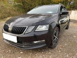 Schwarz Gebraucht 2019 Skoda Octavia Soleil Kombi | 9.800 € (Superpreis)