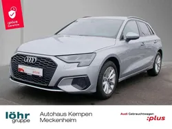 Florettsilber metallic Gebraucht 2023 Audi A3 Sportback Limousine | 25.890 € (Guter Preis)
