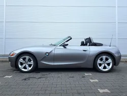 Grau Gebraucht 2004 BMW Z4 Sport Line Cabrio | 6.800 € (Teuer)
