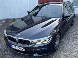 Sophistograu Gebraucht 2020 BMW 530 M Sport Kombi | 27.989 € (Superpreis)