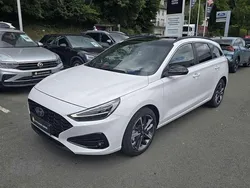 Weiß Gebraucht 2025 Hyundai i30 Advantage Kombi | 26.990 € (Fairer Preis)