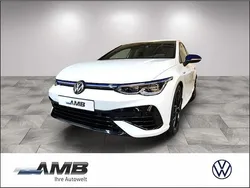 Pure white Gebraucht 2024 VW Golf VIII R Limousine | 49.440 € (Etwas zu teuer)