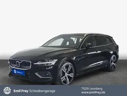 Onyx schwarzmetallic Gebraucht 2021 Volvo V60 Inscription Kombi | 30.850 € (Guter Preis)