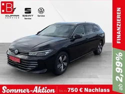 Grenadillschwarz Gebraucht 2024 VW Passat Pro Kombi | 29.950 € (Fairer Preis)